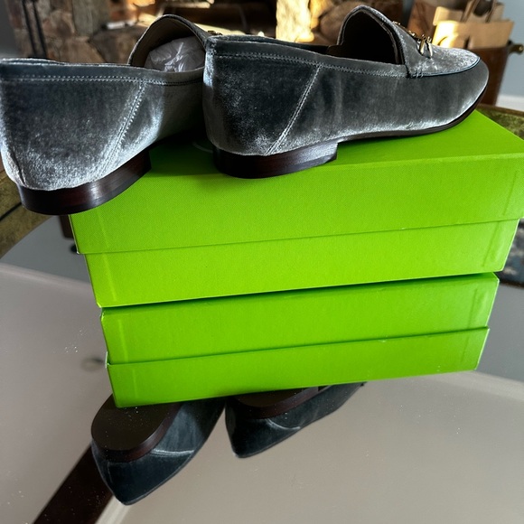NWT Sam Edelman gray velour loafers - Picture 4 of 7